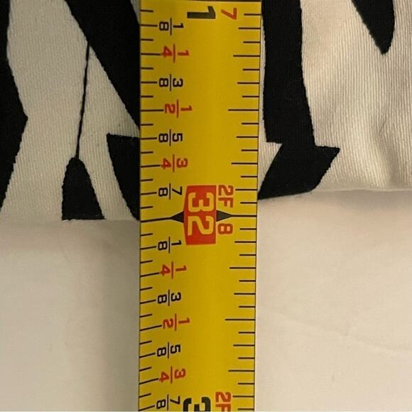 Luii Black And White Animal Print Belted Short Trench Coat Jacket NWT Size M - Picture 15 of 15